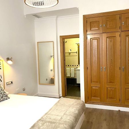 Dobo Malaga Puerto Apartment Ngoại thất bức ảnh