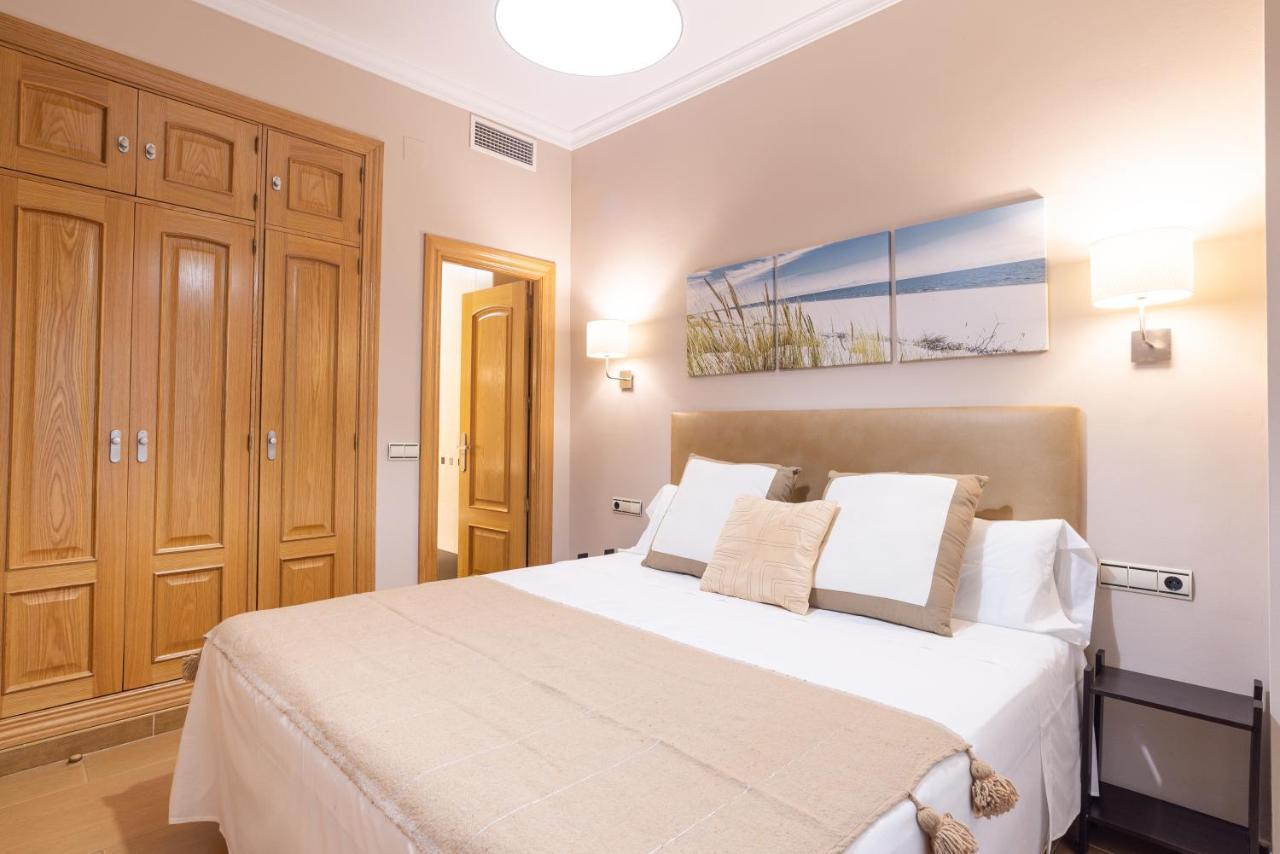 Dobo Malaga Puerto Apartment Ngoại thất bức ảnh
